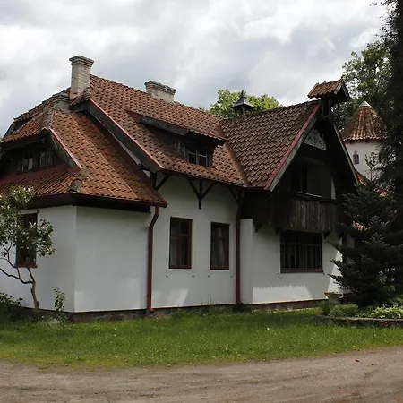 Lantgård Wiking Stare Jabłonki